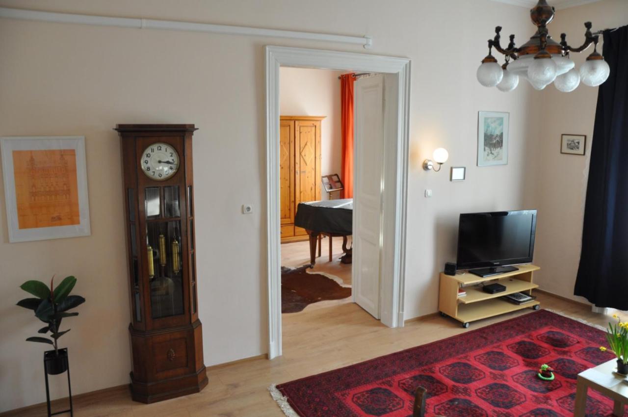 Matyas House In The City Center — Photos 3